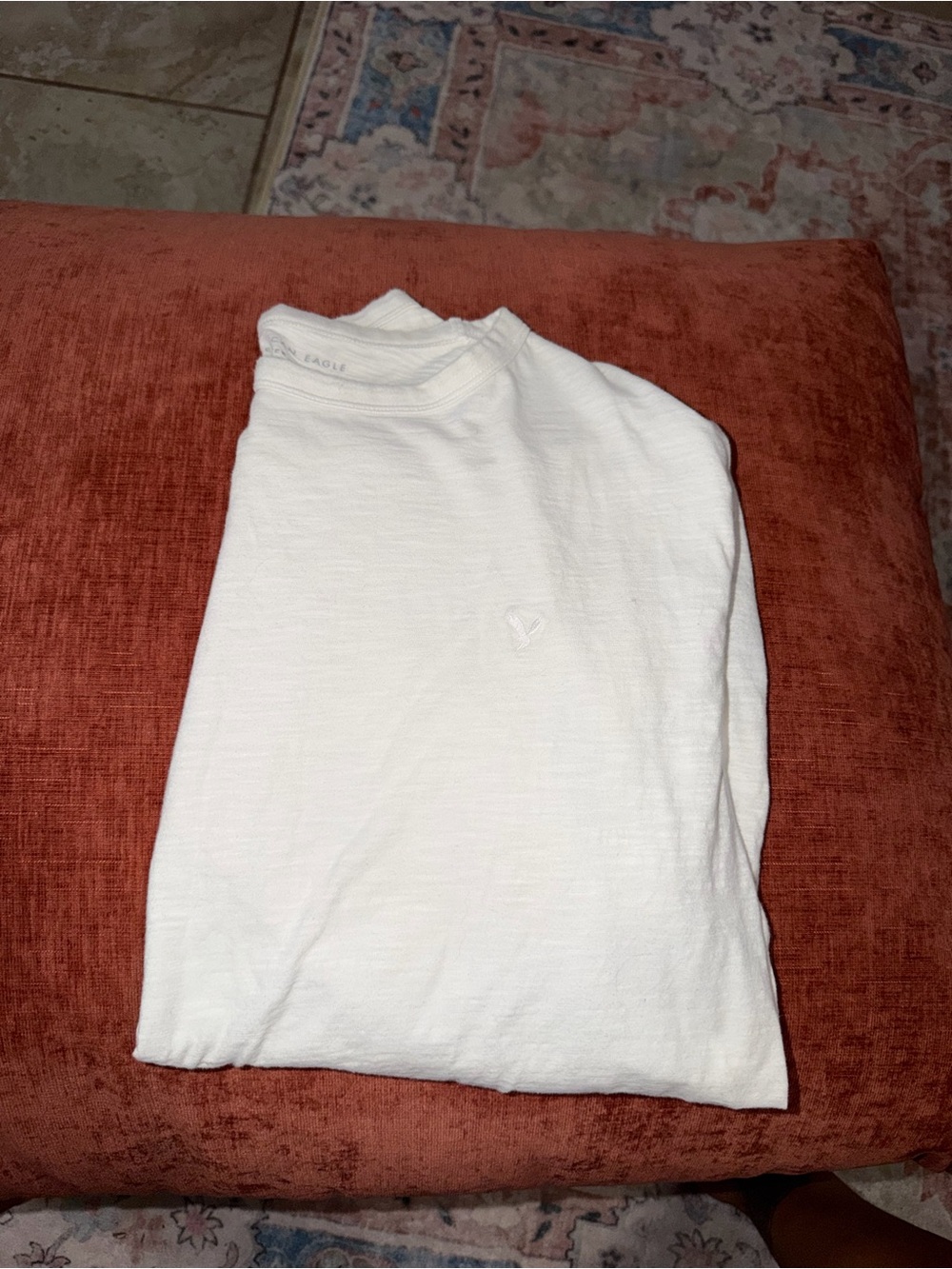 American Eagle Outfitters White Long-Sleeve Crew Tee